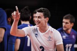 雷速体育网页版-法国队完胜印度队，郑思维刷新纪录