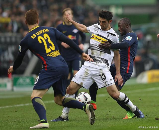 球队气势如虹,赛季开赛得意忘乎所以 球队气势如虹,赛季开赛得意忘乎所以