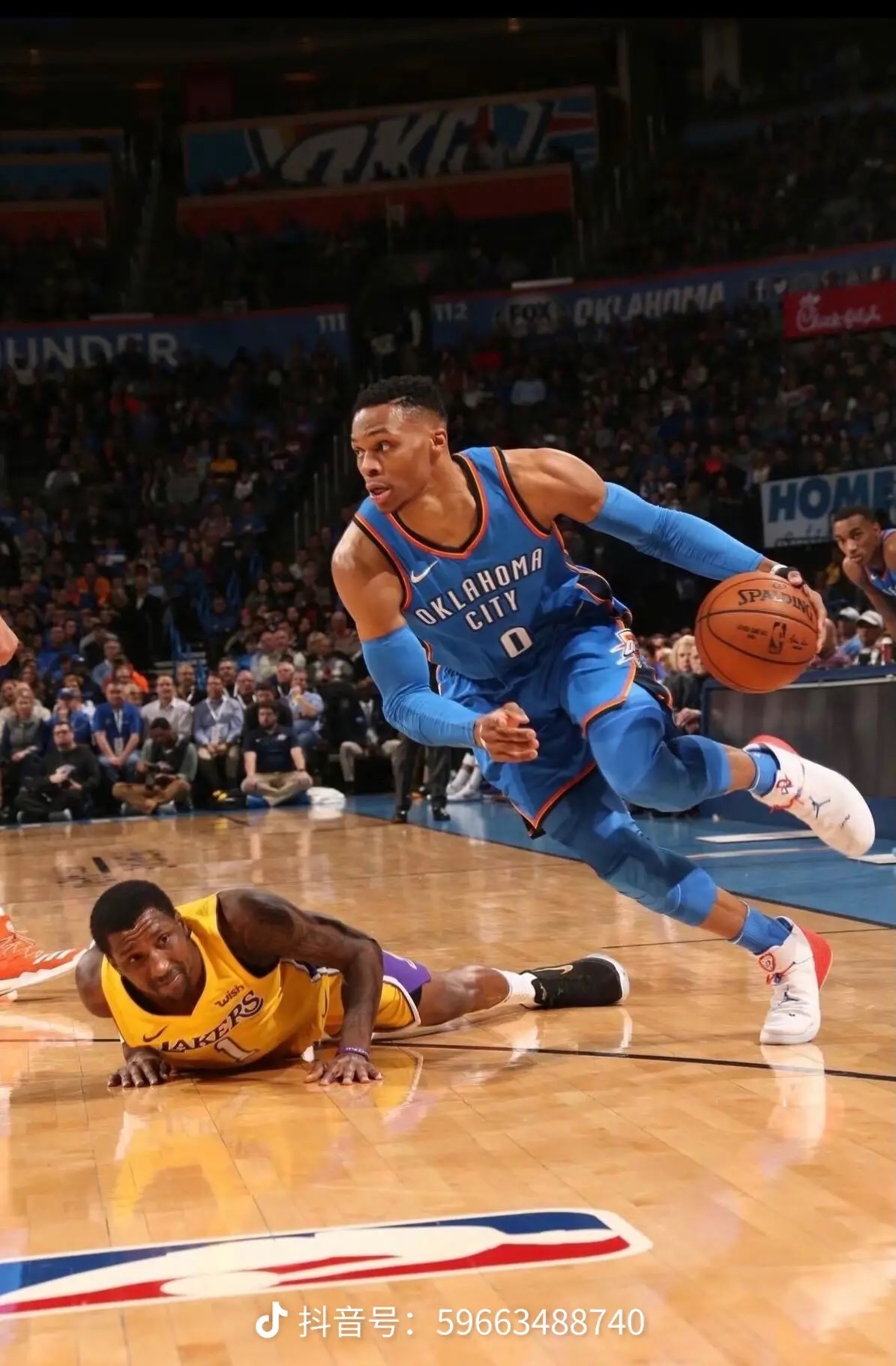 篮网逆转雄鹿B队,威斯布鲁克高光表现的简单介绍 篮网逆转雄鹿B队,威斯布鲁克高光表现的简单介绍